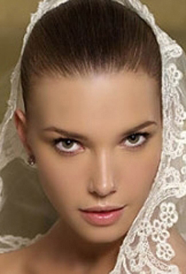 Bride Fashion Model 01